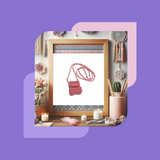 A promotional image for an online bead knitting workshop, featuring a completed beaded bag necklace in pink, displayed in a frame, surrounded by various decorative items on a purple background.