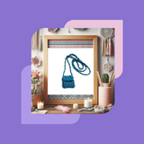 A promotional image for an online bead knitting workshop, featuring a completed beaded bag necklace in blue, displayed in a frame, surrounded by various decorative items on a purple background.